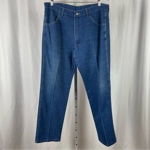 Wrangler Men's 36 x 30 Blue Jeans Regular Fit Straight Leg Denim Pants Zip Fly